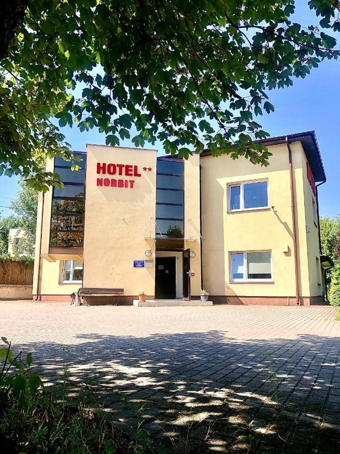 Pokoje Hotelowe Norbit Grodzisk Mazowiecki Kültér fotó