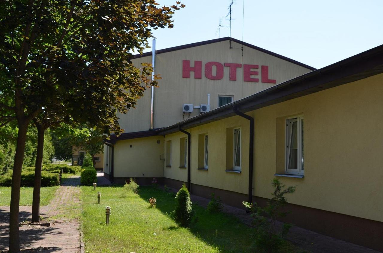 Pokoje Hotelowe Norbit Grodzisk Mazowiecki Kültér fotó
