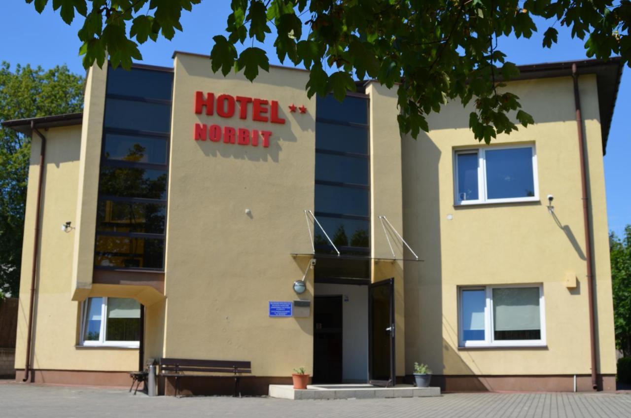Pokoje Hotelowe Norbit Grodzisk Mazowiecki Kültér fotó